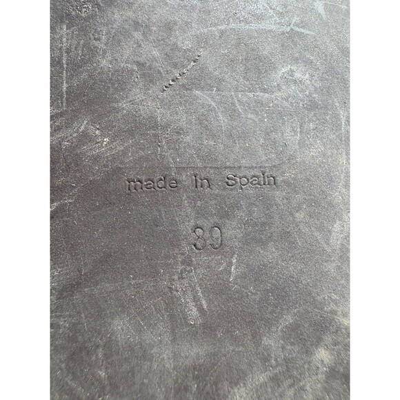 Chie Mihara Women's T-Strap Flat Sandals with Buckle Brown Euro Size 39 - Picture 5 of 6